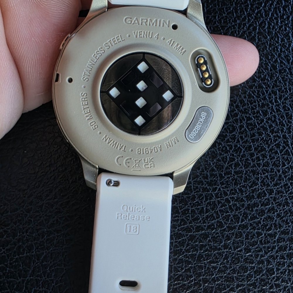 Venu 4 – 41 mm Lunar Gold with Bone Silicone Band and Light Sand Leather Band